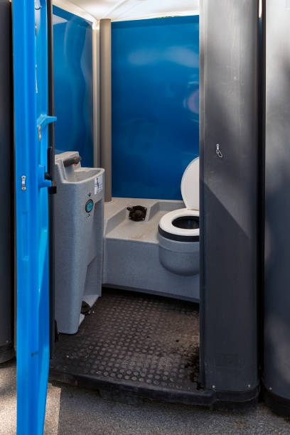 Best Luxury portable toilet rental  in Valdese, NC